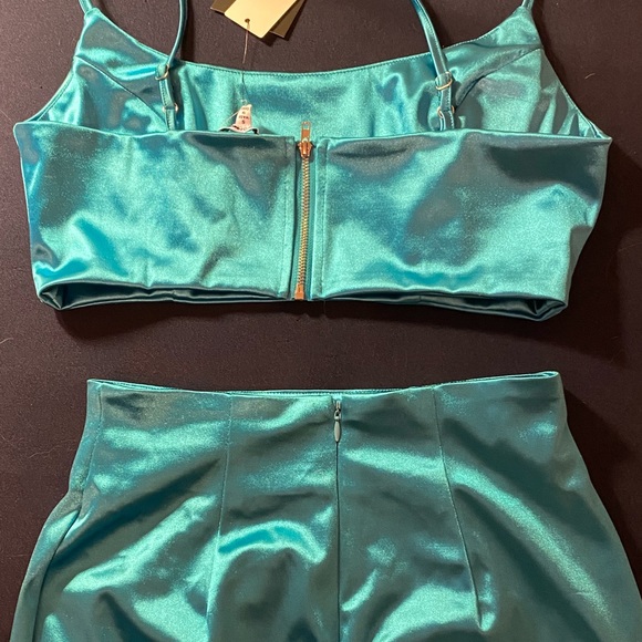 FASHION NOVA 2 PIECE SET💧 - Picture 2 of 6